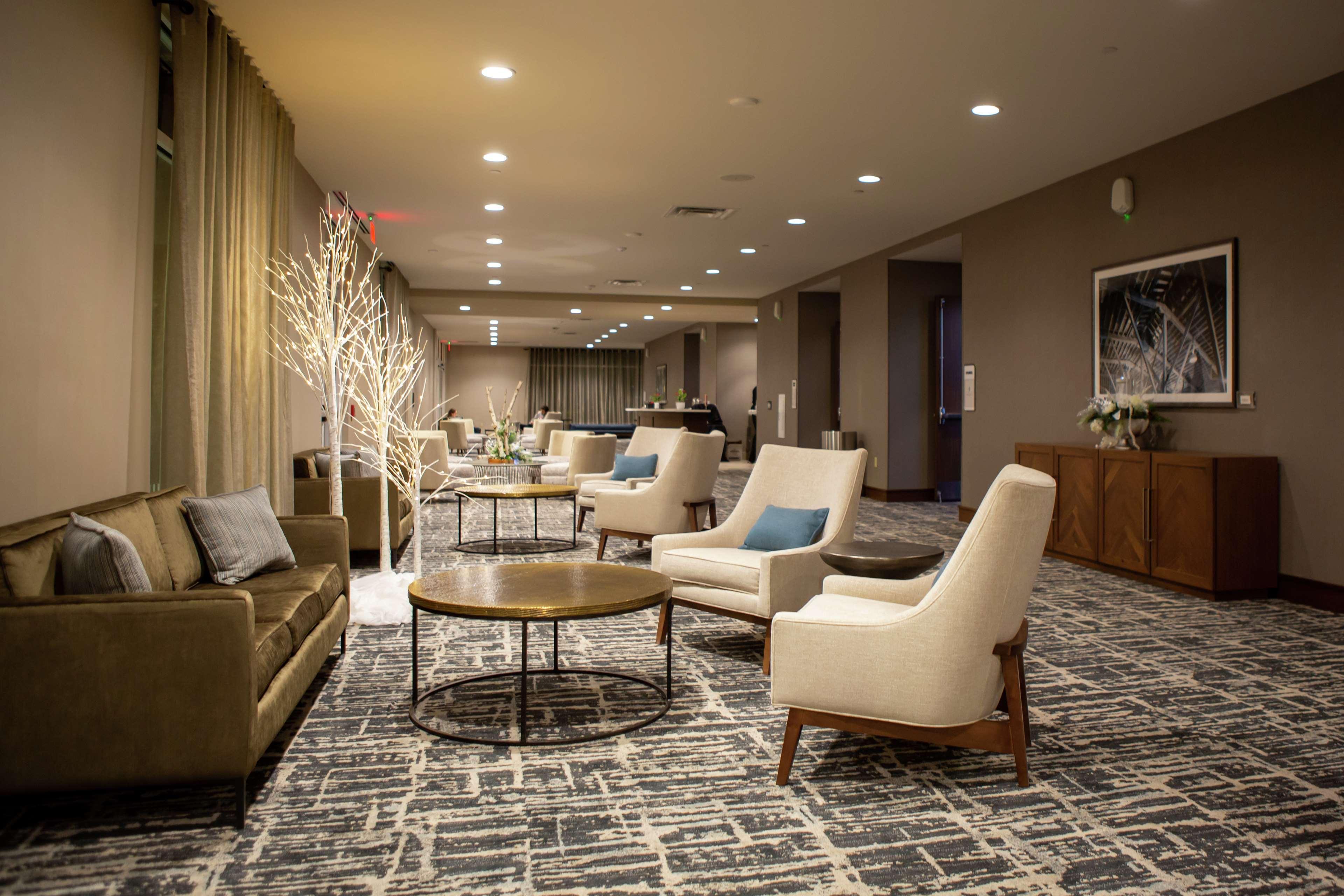 Hilton Garden Inn Cedar Falls Conference Center Buitenkant foto