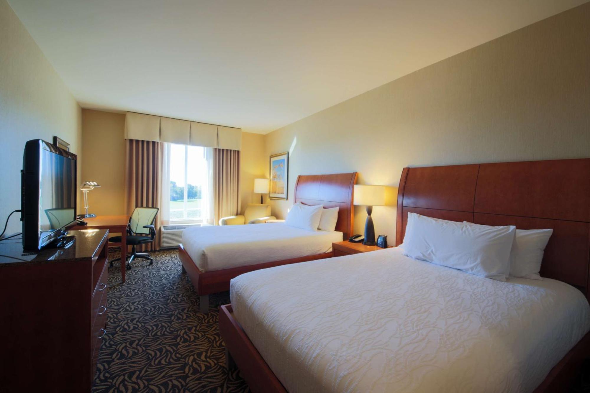 Hilton Garden Inn Cedar Falls Conference Center Buitenkant foto