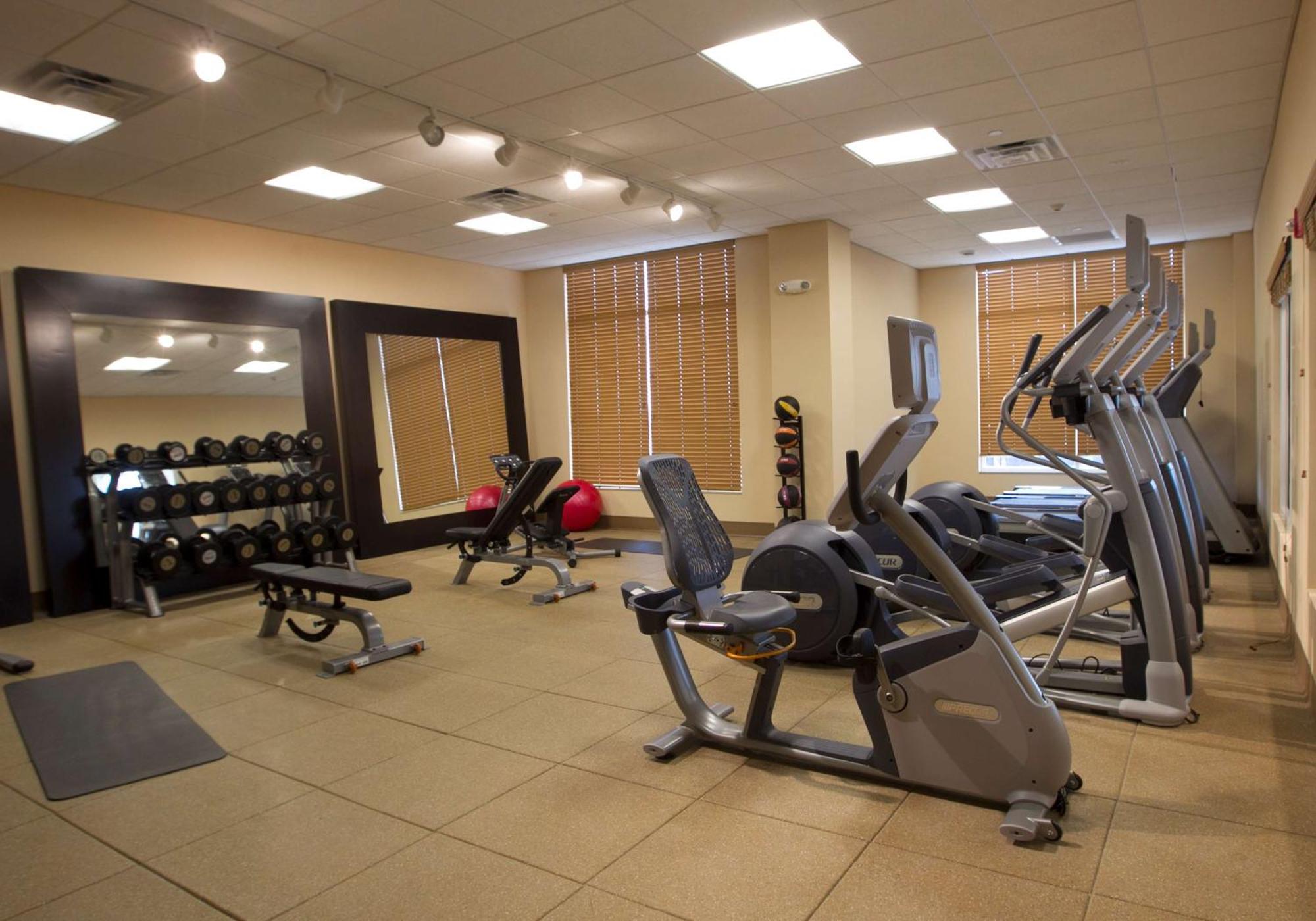 Hilton Garden Inn Cedar Falls Conference Center Buitenkant foto