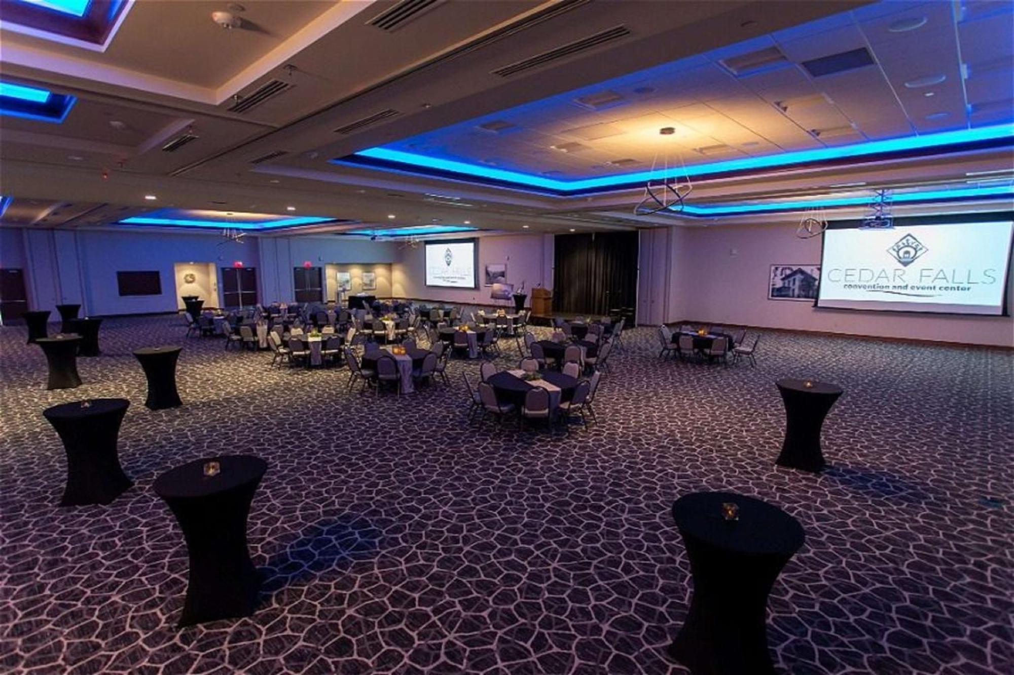 Hilton Garden Inn Cedar Falls Conference Center Buitenkant foto